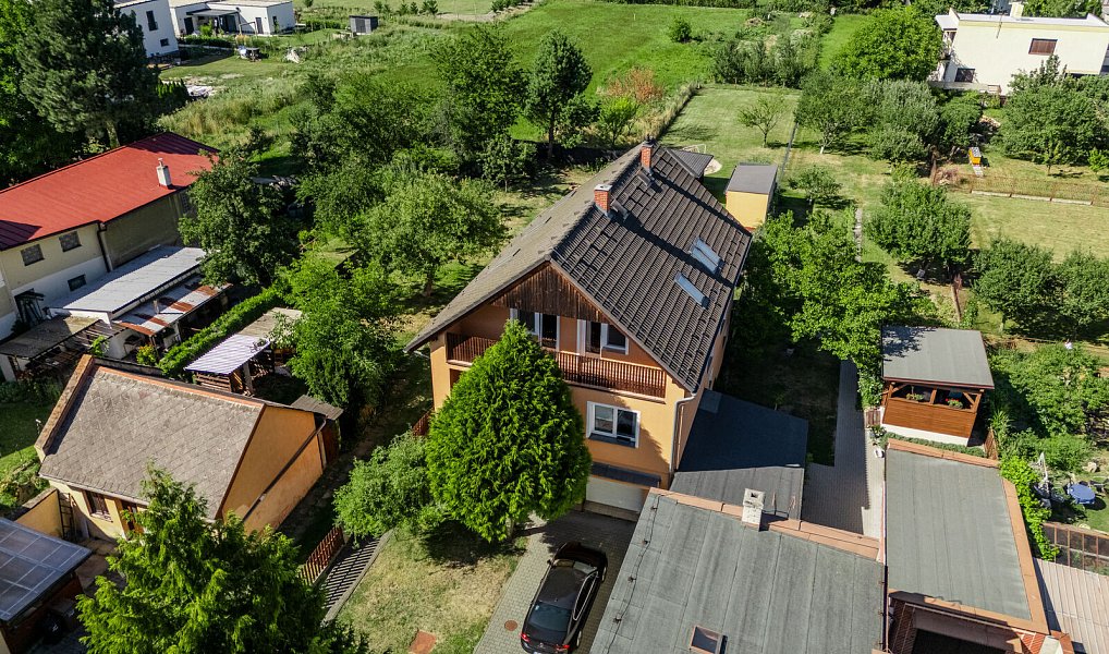 Prodej domu 268 m² s pozemkem 1 080 m², Kravaře – náhled fotky 2