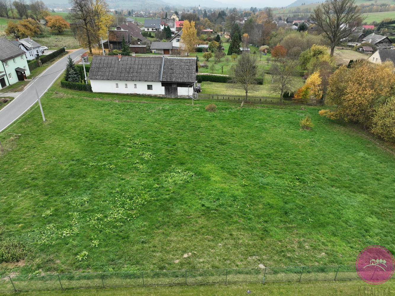 Prodej stavebního pozemku 1 321 m²