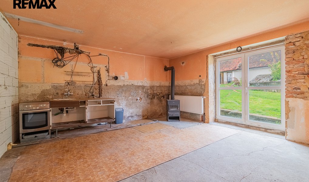 Prodej domu 207 m² s pozemkem 1 227 m², Lnáře – náhled fotky 21