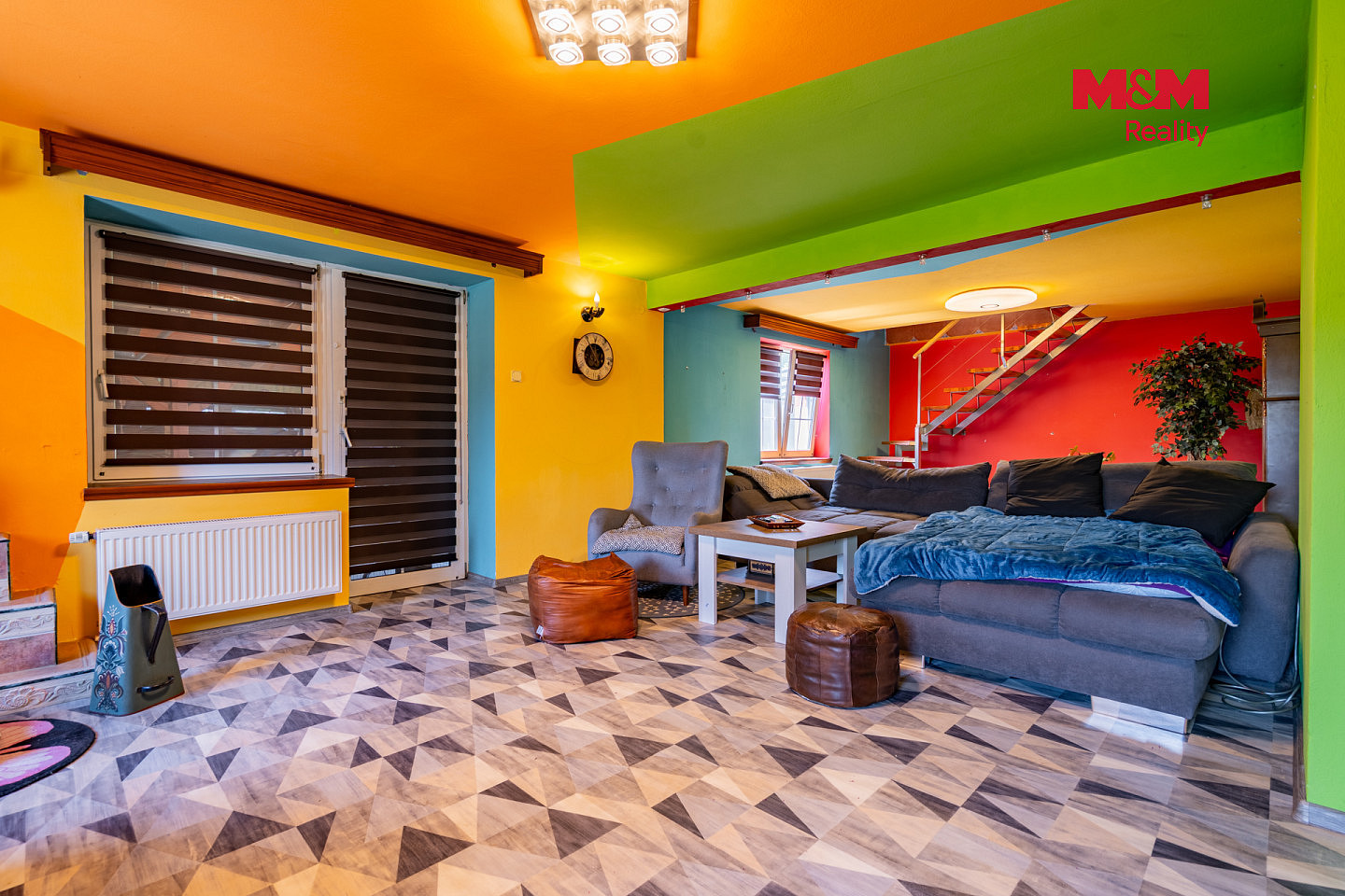 Prodej domu 829 m² s pozemkem 22 298 m² — photo 2