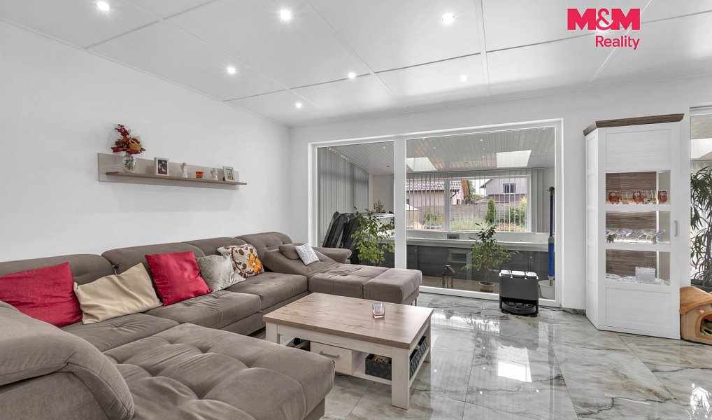 Prodej domu 175 m² s pozemkem 1 733 m², Kněžmost – náhled fotky 6