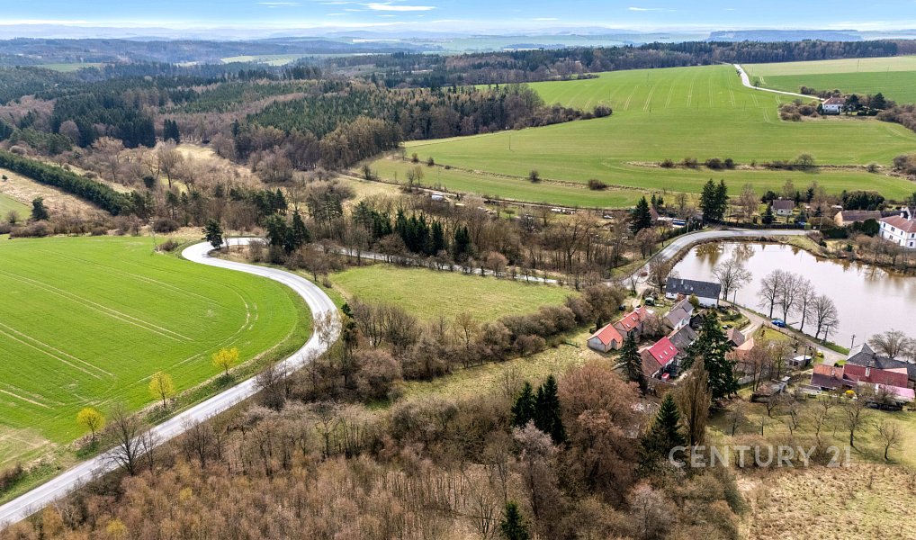 Prodej stavebního pozemku 3 207 m², Všesulov – náhled fotky 5