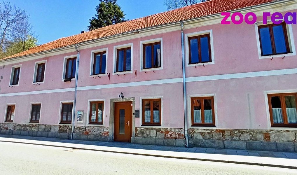 Prodej ubytovacího objektu 455 m², Rožmberk nad Vltavou – náhled fotky 3