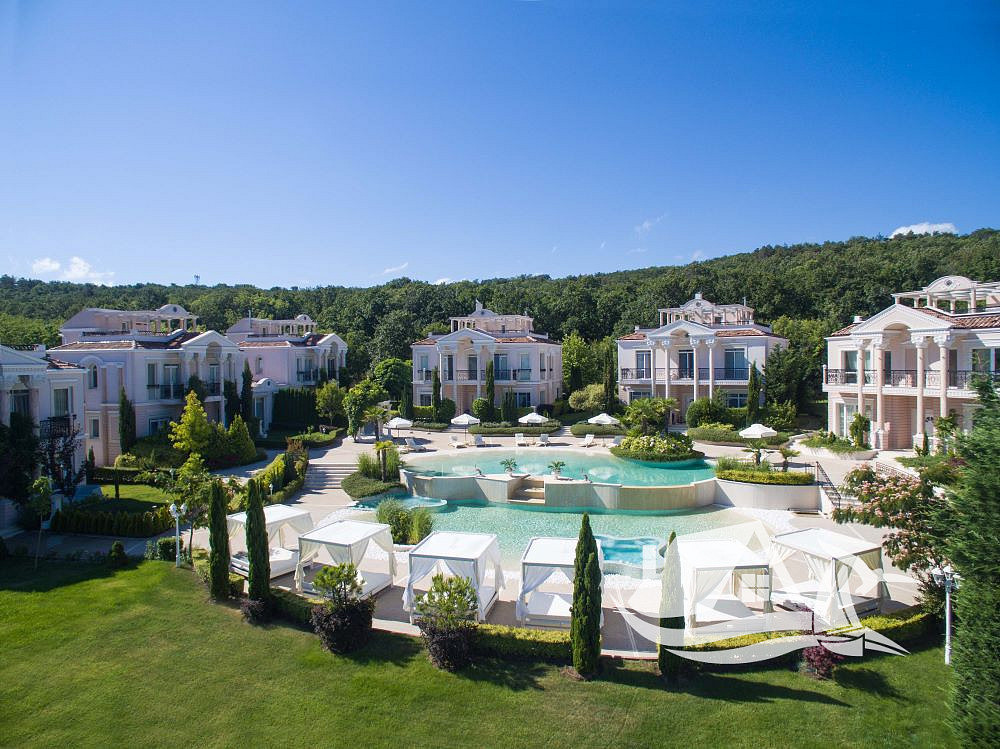 Prodej domu 250 m² s pozemkem 249 m²