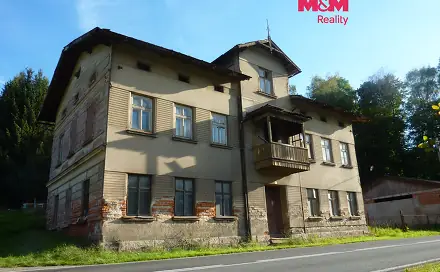 Prodej domu 1 200 m² s pozemkem 1 251 m², Hronov - Žabokrky, okres Náchod