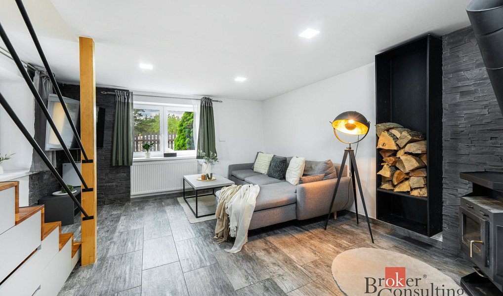 Prodej domu 108 m² s pozemkem 294 m², Přelouč – náhled fotky 2