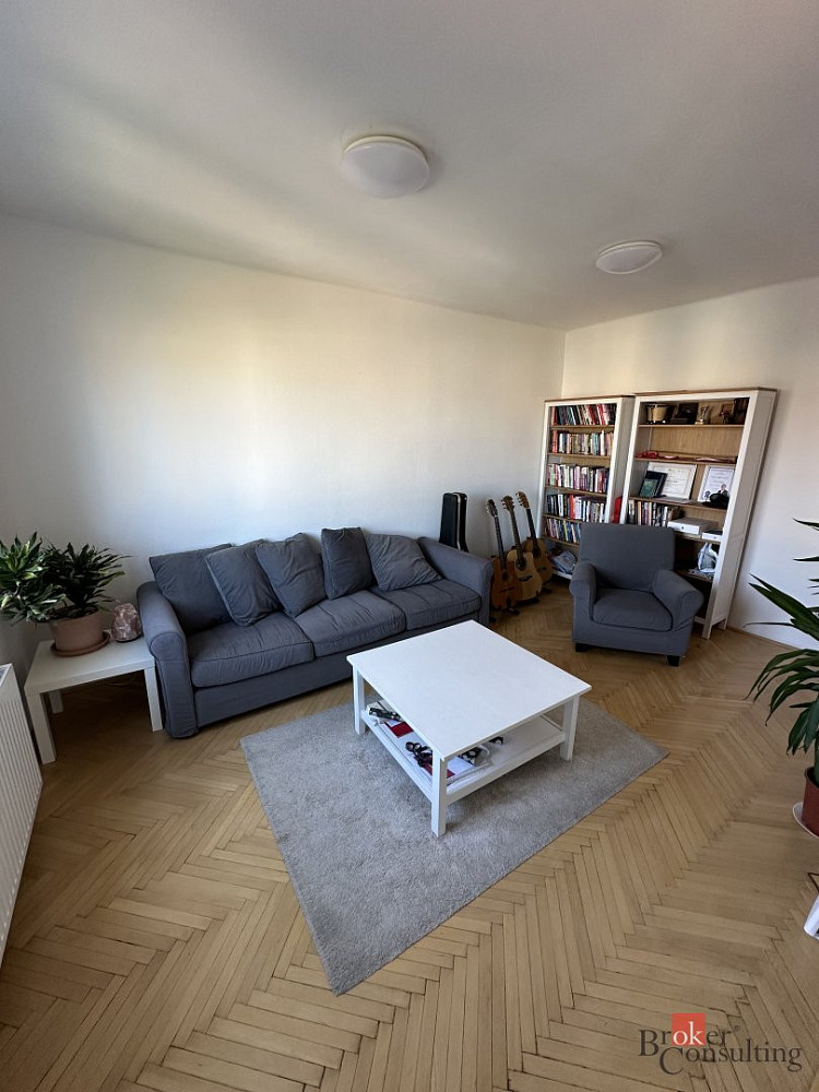 Pronájem bytu 2+1 50 m² – fotografie 4