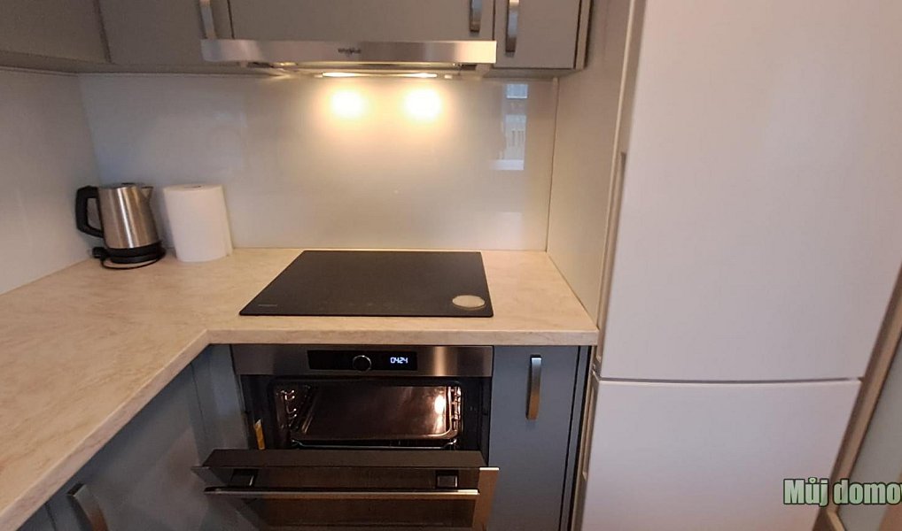 Pronájem bytu 2+1 79 m², Praha – náhled fotky 9
