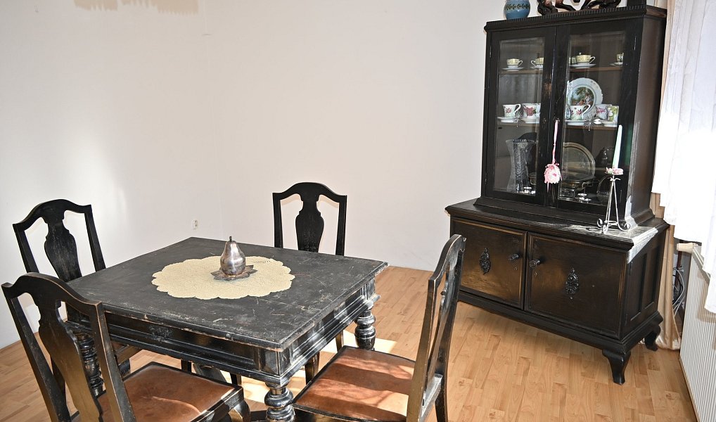 Prodej domu 302 m² s pozemkem 800 m², Oborná – náhled fotky 52