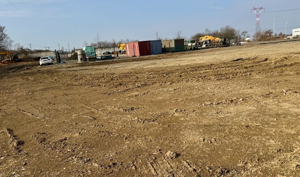 Pronájem komerčního pozemku 4 925 m², Říčany – náhled fotky 5