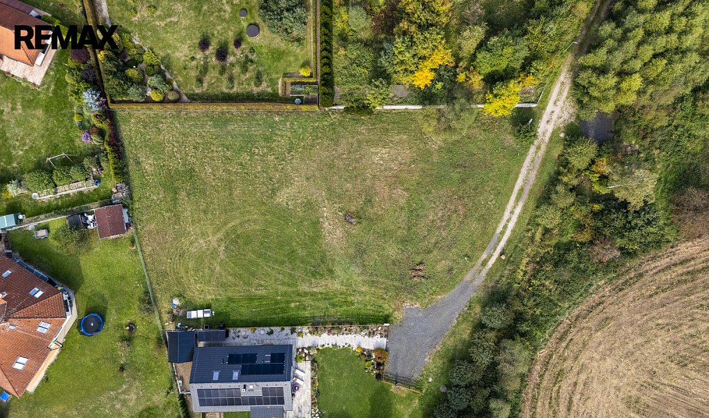 Prodej stavebního pozemku 2 227 m², Sadov – náhled fotky 2