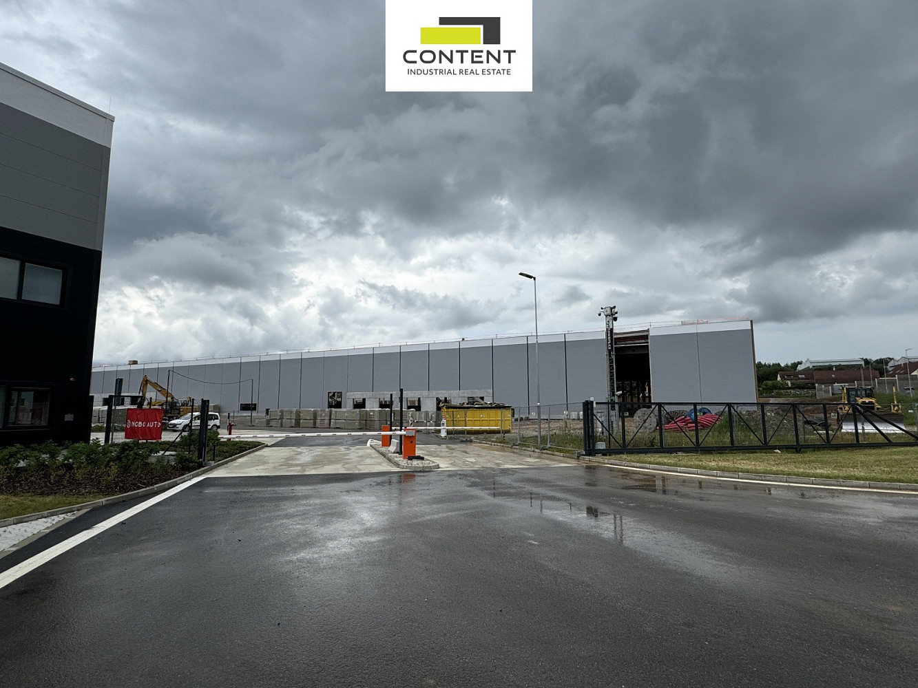 Pronájem výrobních prostor 15 000 m² – fotografie 5