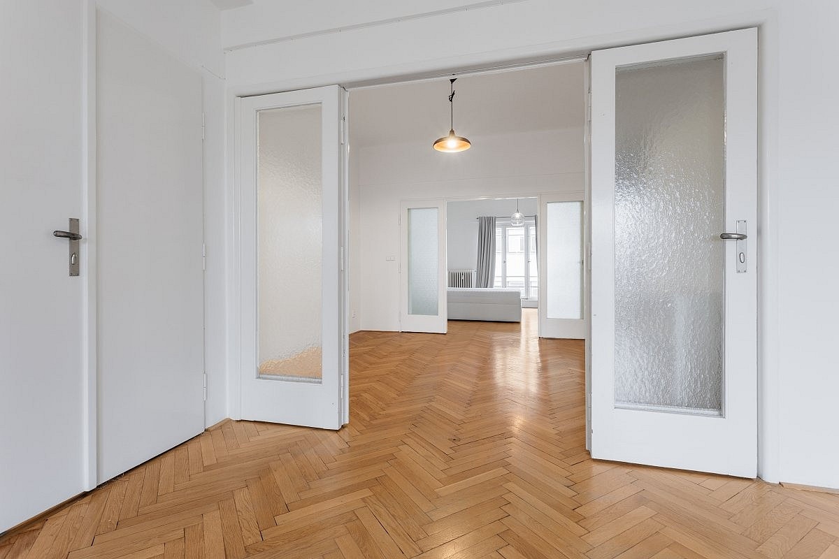 Pronájem bytu 3+1 96 m² – fotografie 3