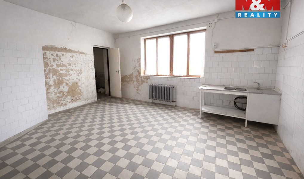 Prodej domu 209 m² s pozemkem 1 229 m², Liběšice – náhled fotky 14