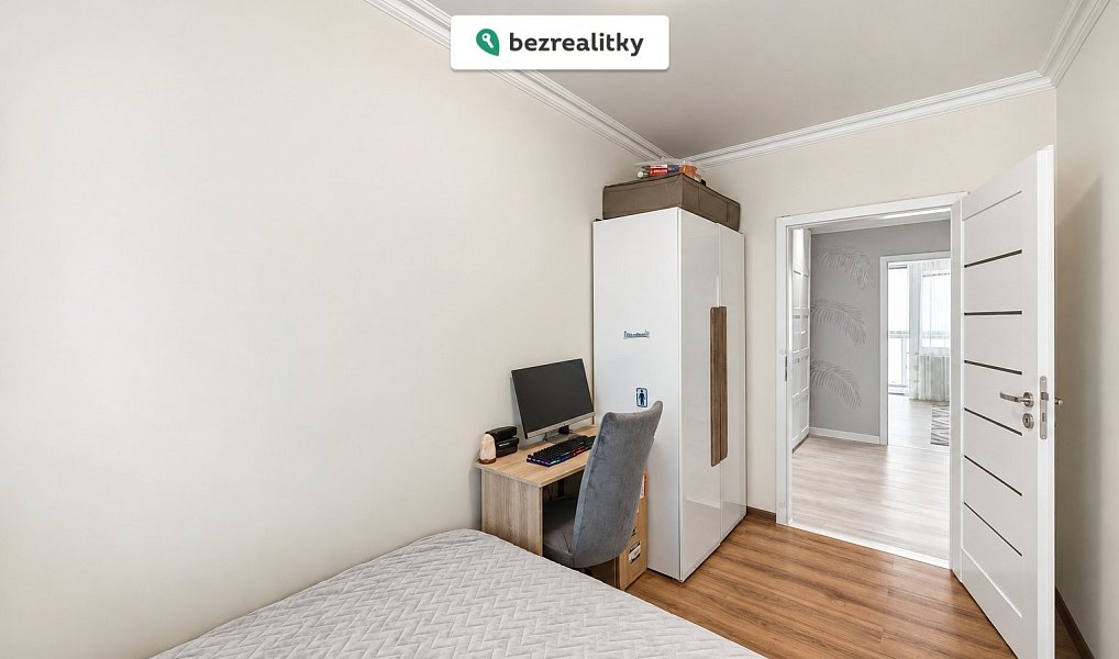 Prodej bytu 3+1 77 m², Praha – náhled fotky 8