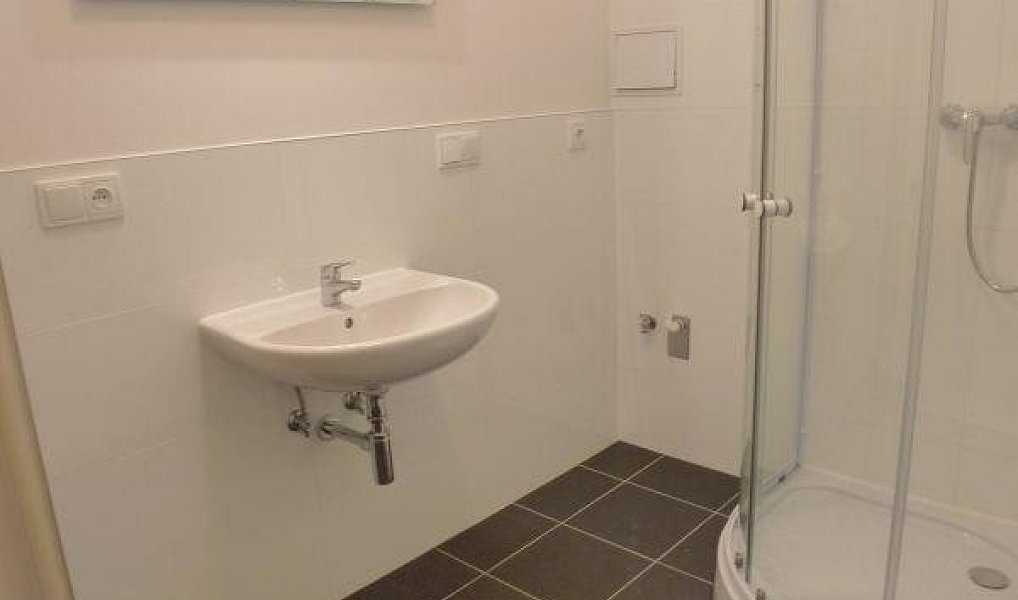 Pronájem kanceláře 127 m², Praha – náhled fotky 7