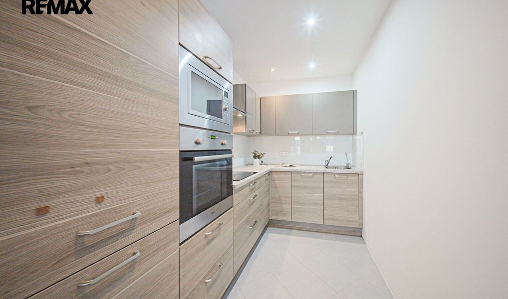 Prodej bytu 3+kk 67 m², Praha – náhled fotky 3