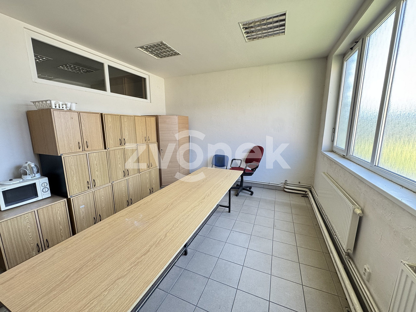 Pronájem kanceláře 59 m² – fotografie 4