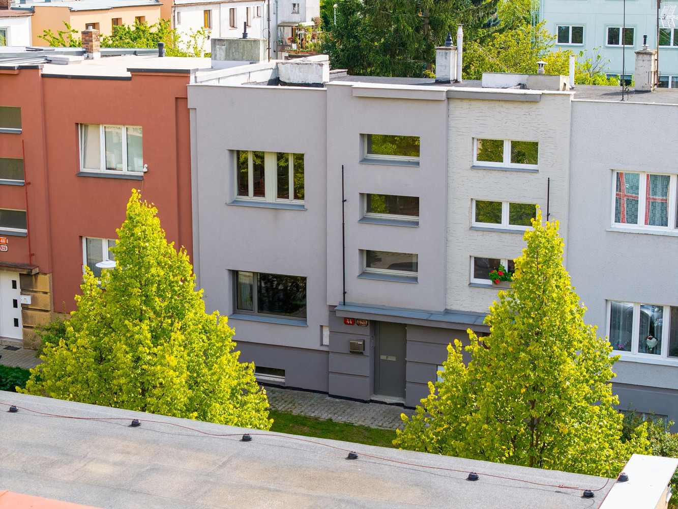 Prodej domu 220 m² s pozemkem 290 m² – fotografie 2