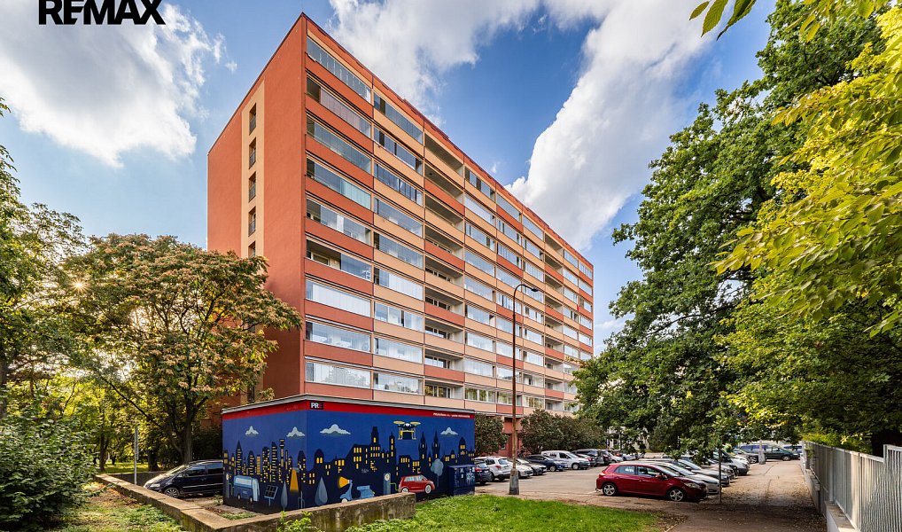 Prodej bytu 1+1 38 m², Praha – náhled fotky 27