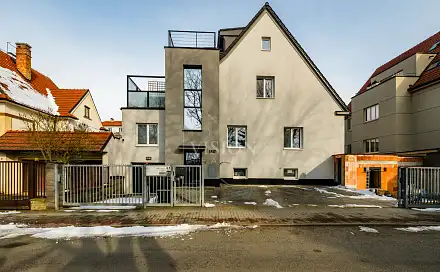Prodej bytu 3+1 95 m², Bezručova, Tábor
