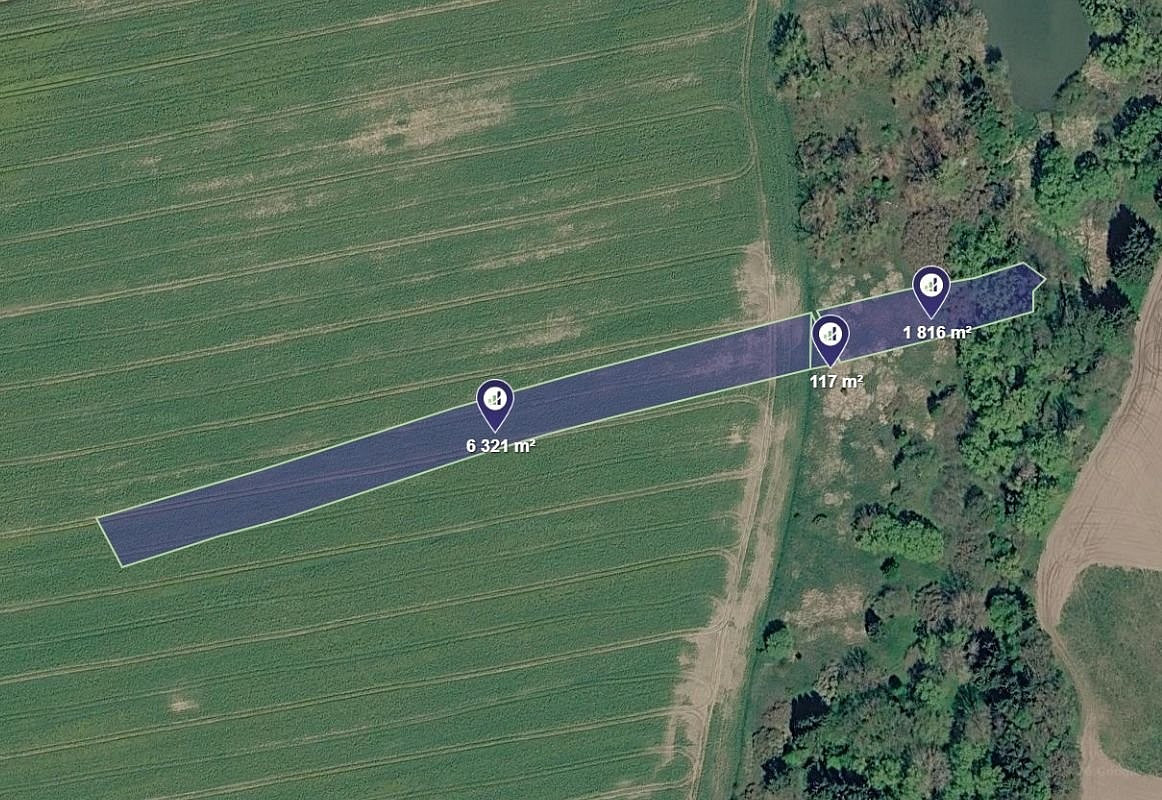 Prodej pole 1 527 m²