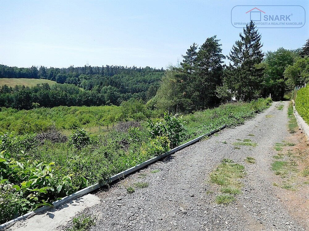 Prodej stavebního pozemku 1 152 m² – pohled 6