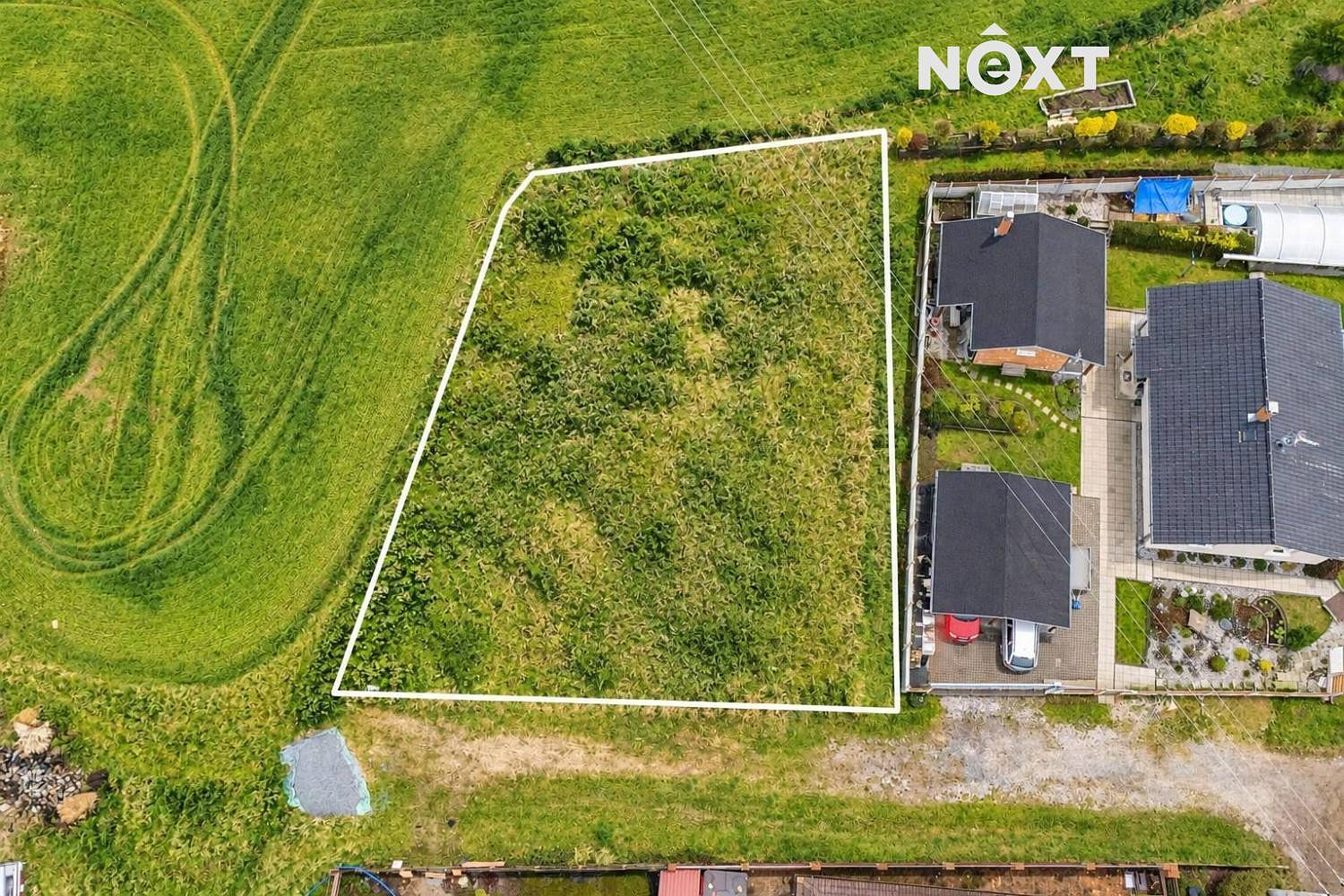 Prodej stavebního pozemku 700 m² – fotografie 2