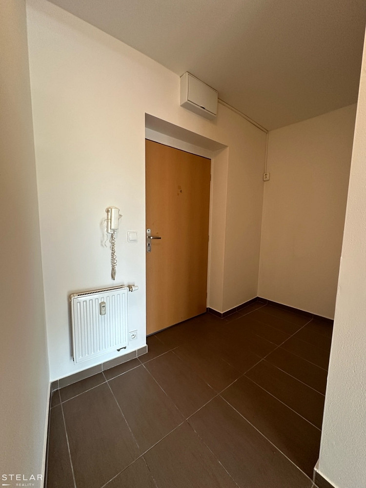 Pronájem bytu 1+kk 33 m² – pohled 5