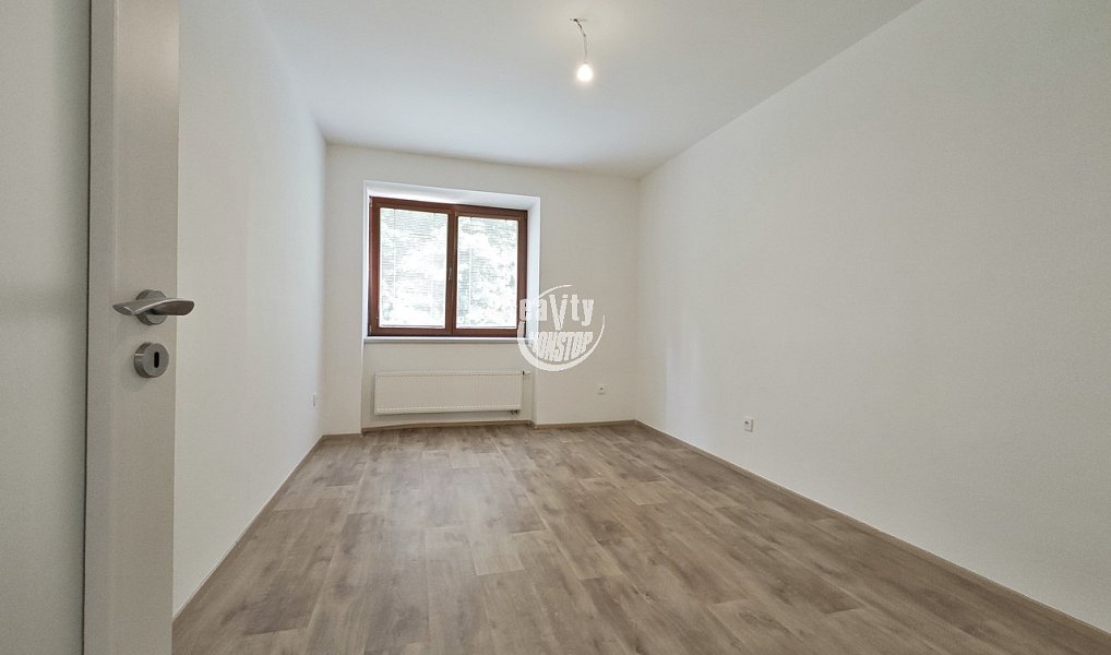 Pronájem bytu 4+kk 100 m², Jihlava – náhled fotky 7