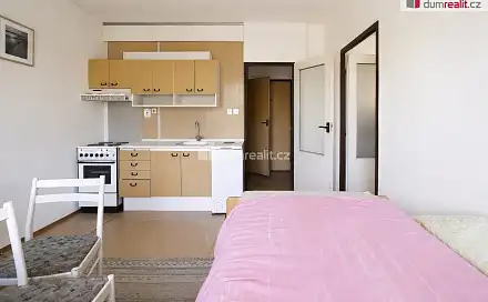 Pronájem bytu 2+kk 35 m², Kpt. Jaroše, Neratovice, okres Mělník