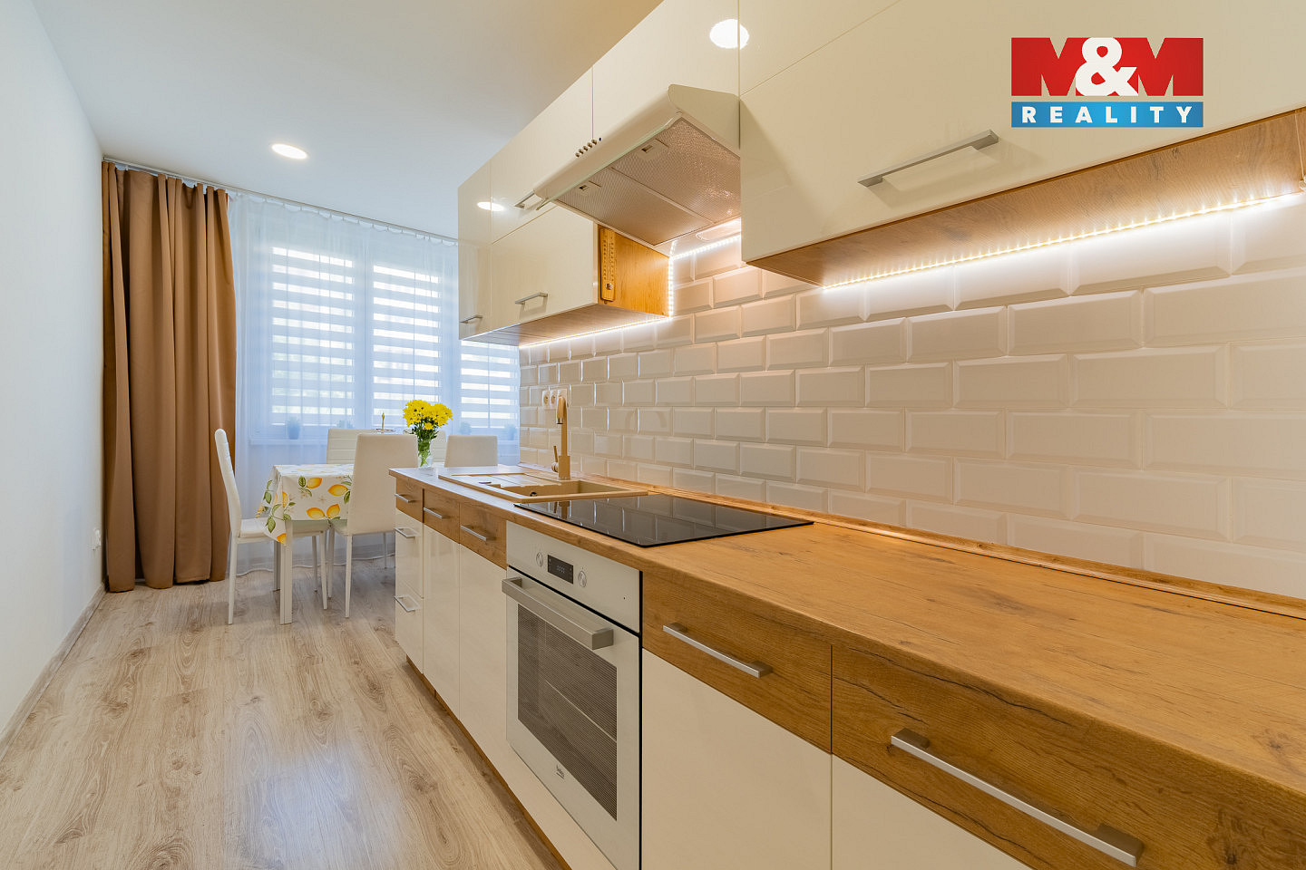Prodej bytu 2+1 61 m² – fotografie 2