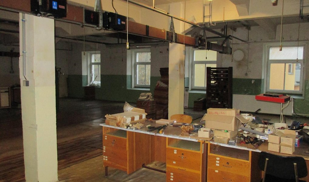 Pronájem výrobních prostor 750 m², Jablonec nad Nisou – náhled fotky 3