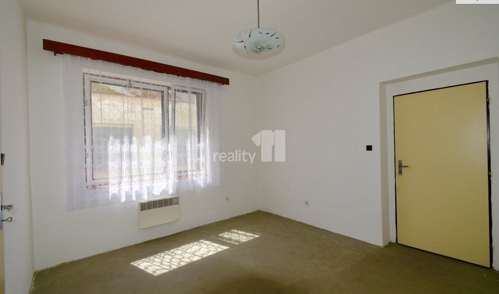 Prodej domu 1 910 m² s pozemkem 1 910 m², Pardubice – náhled fotky 11