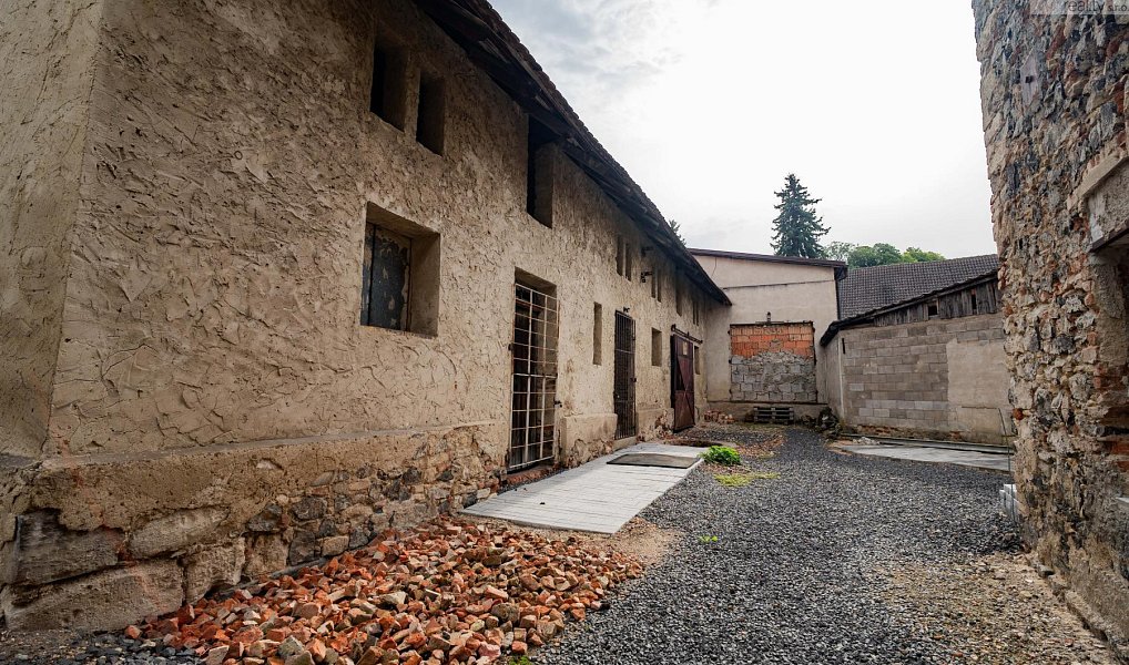 Prodej domu 233 m² s pozemkem 554 m², Lužice – náhled fotky 30