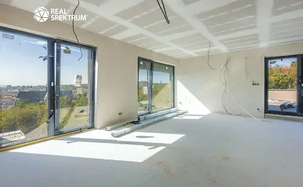 Pronájem bytu 4+kk 122 m²