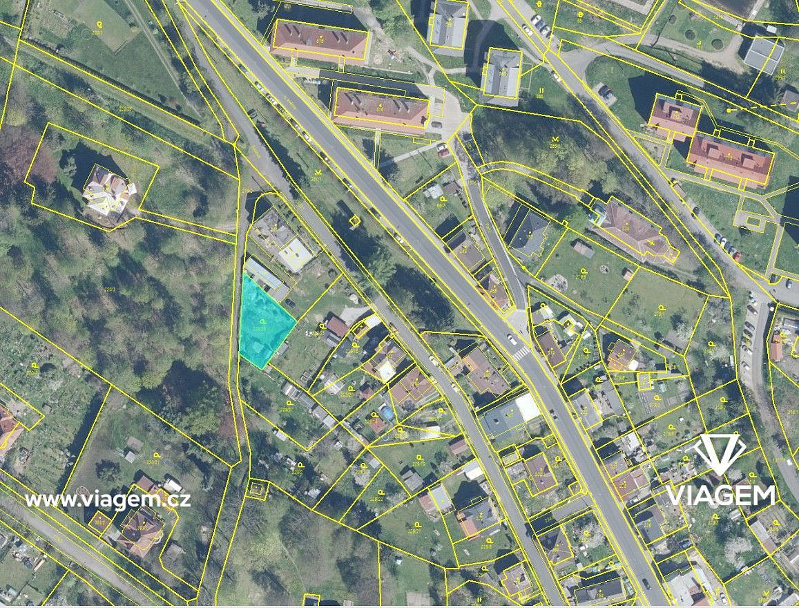 Prodej stavebního pozemku 333 m² – fotografie 2