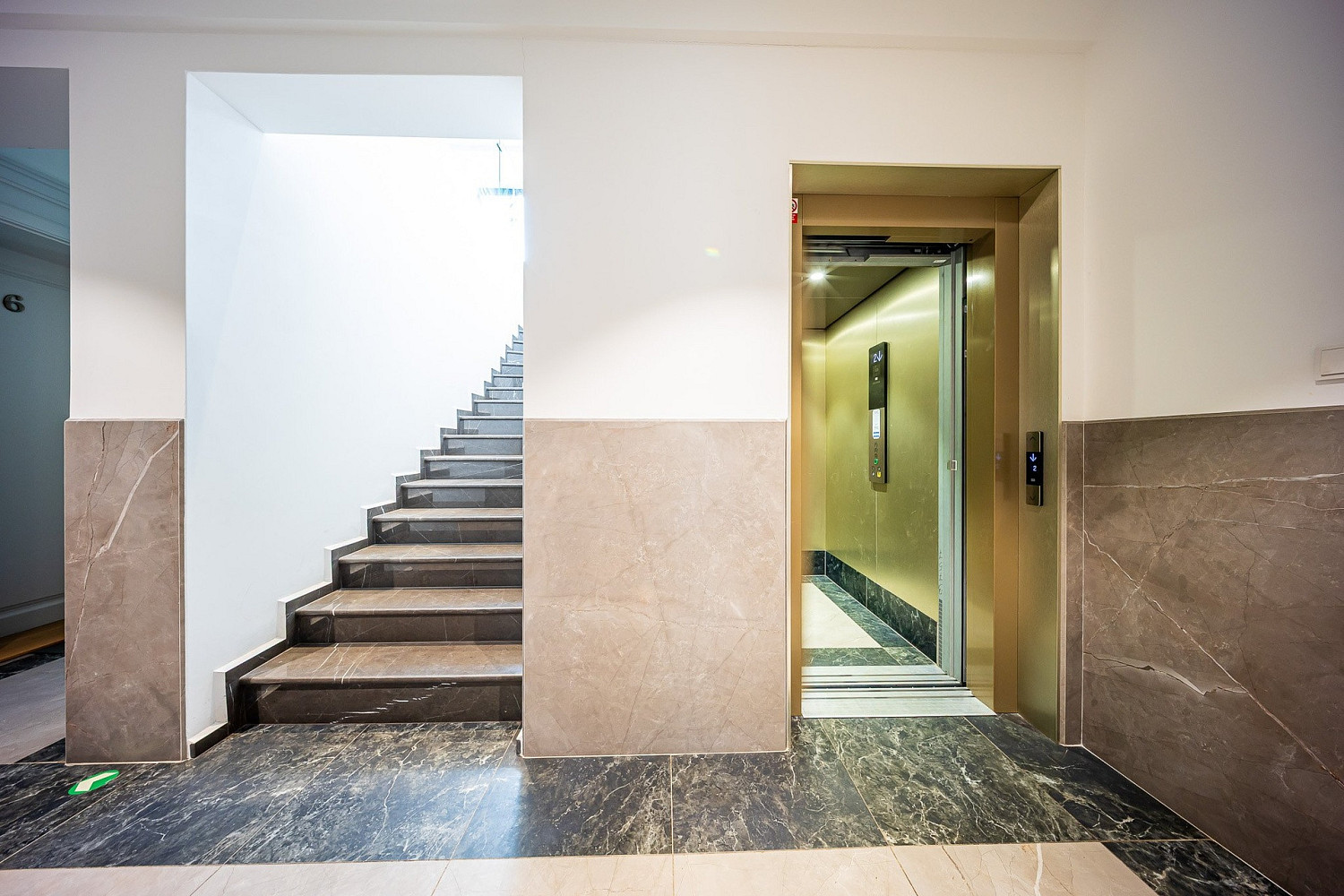Pronájem bytu 2+kk 52 m²