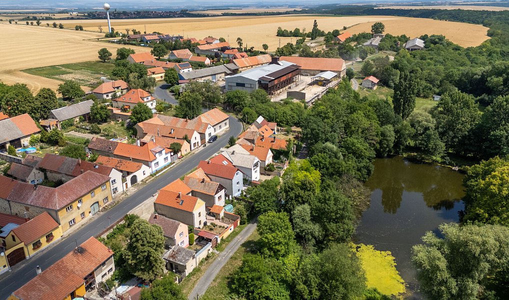 Prodej domu 100 m² s pozemkem 173 m², Mšené-lázně – náhled fotky 14