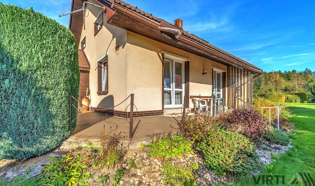 Prodej domu 147 m² s pozemkem 1 332 m², Nemojov – náhled fotky 4