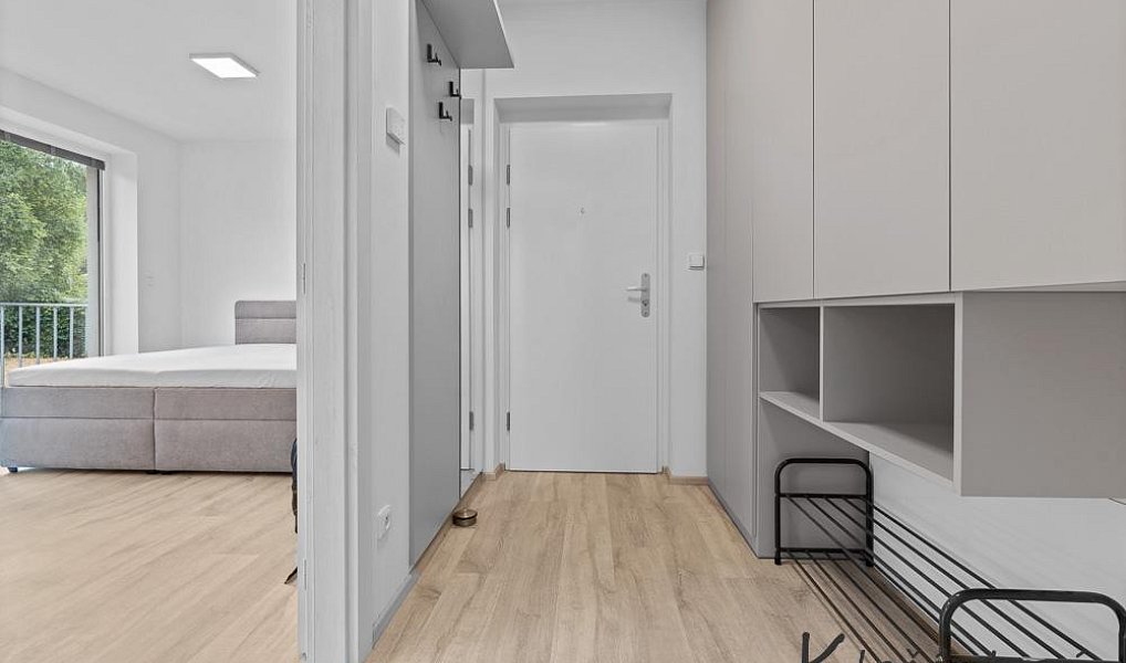 Prodej bytu 1+kk 32 m², Zlín – náhled fotky 8