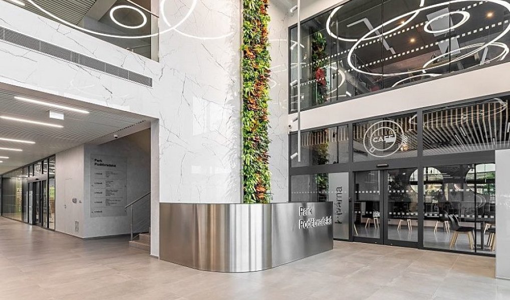 Pronájem kanceláře 200 m², Hovorčovice – náhled fotky 2