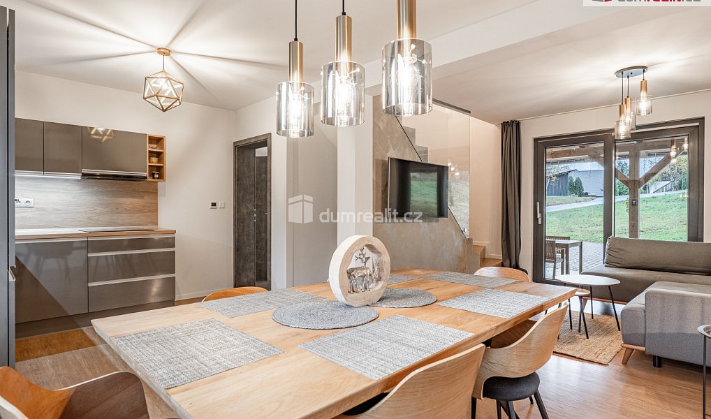 Prodej domu 184 m² s pozemkem 672 m², Dolní Morava – náhled fotky 9