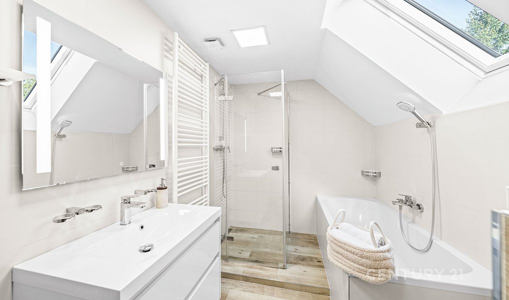 Prodej domu 131 m² s pozemkem 792 m², Trnová – náhled fotky 2
