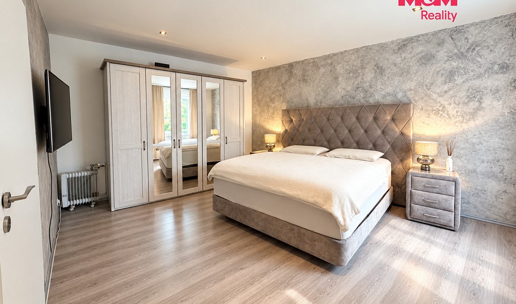 Prodej domu 195 m² s pozemkem 833 m², Vážany – náhled fotky 3