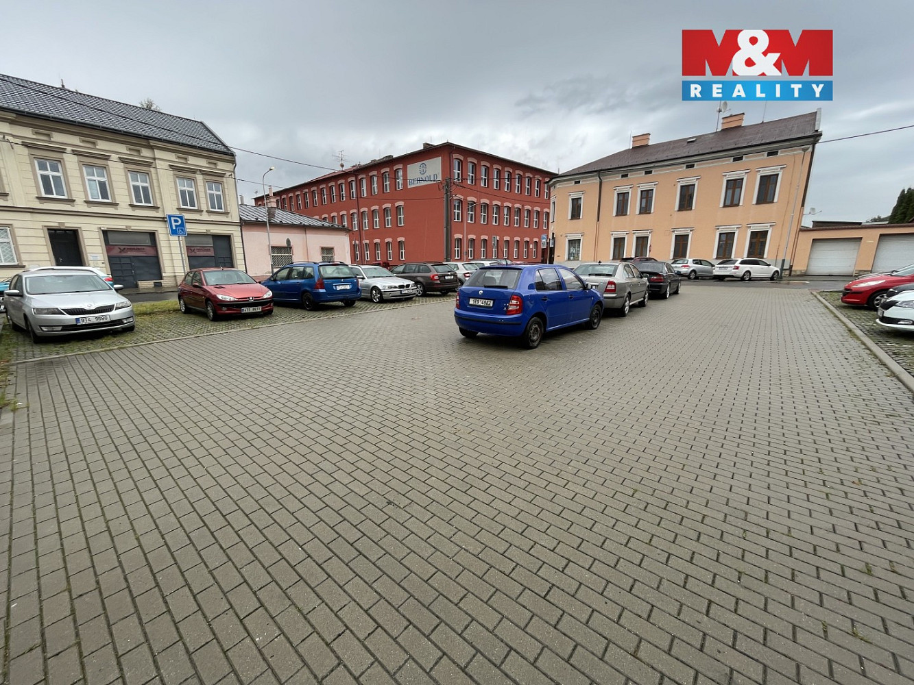 Pronájem obchodních prostor 100 m² — photo 4