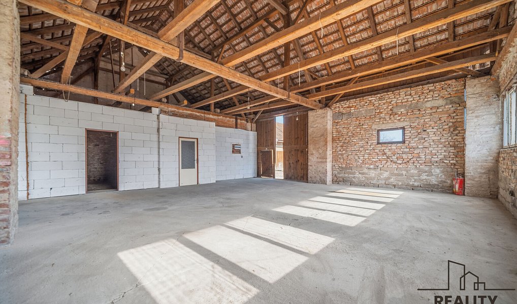 Prodej domu 190 m² s pozemkem 1 789 m², Bukovina nad Labem – náhled fotky 38