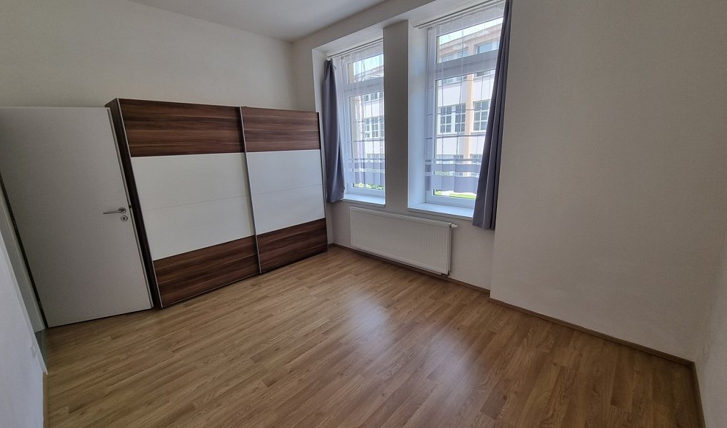 Pronájem bytu 2+kk 61 m², Náchod – náhled fotky 8