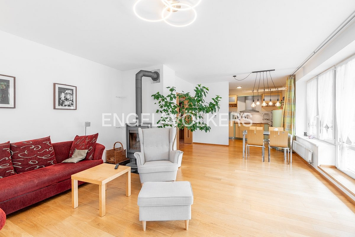 Prodej domu 170 m² s pozemkem 282 m² — photo 3