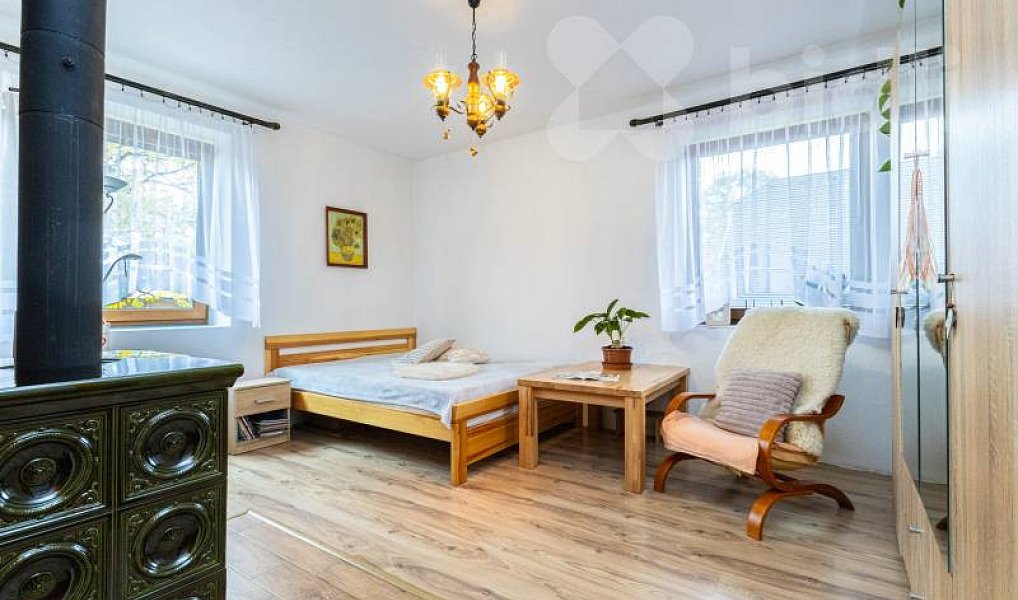 Prodej domu 110 m² s pozemkem 1 553 m², Kvášňovice – náhled fotky 3